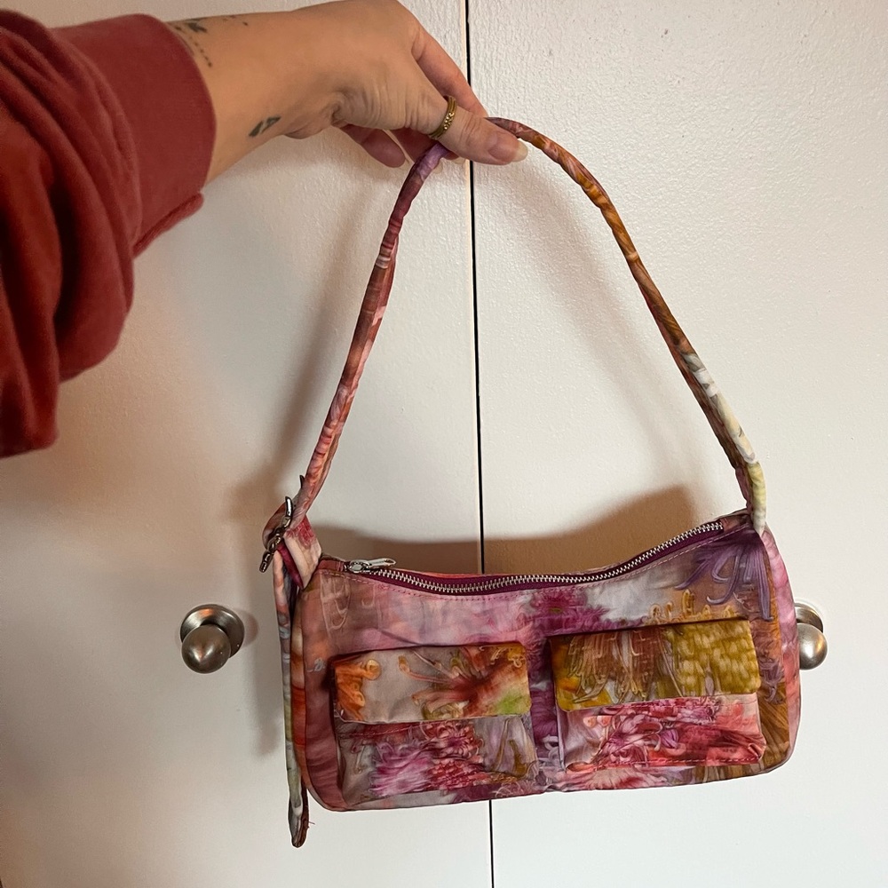 BAGGU Collina Strada Cargo Shoulder Bag